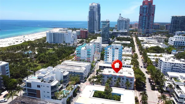$2,650 | 130 3rd Street, Unit 205, Miami Beach, FL 33139
