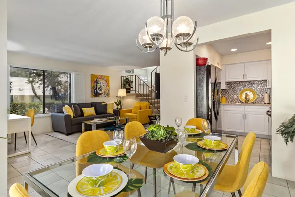 $6,000 | 73330 Shadow Mountain Drive, Unit 32, Palm Desert, CA 92260