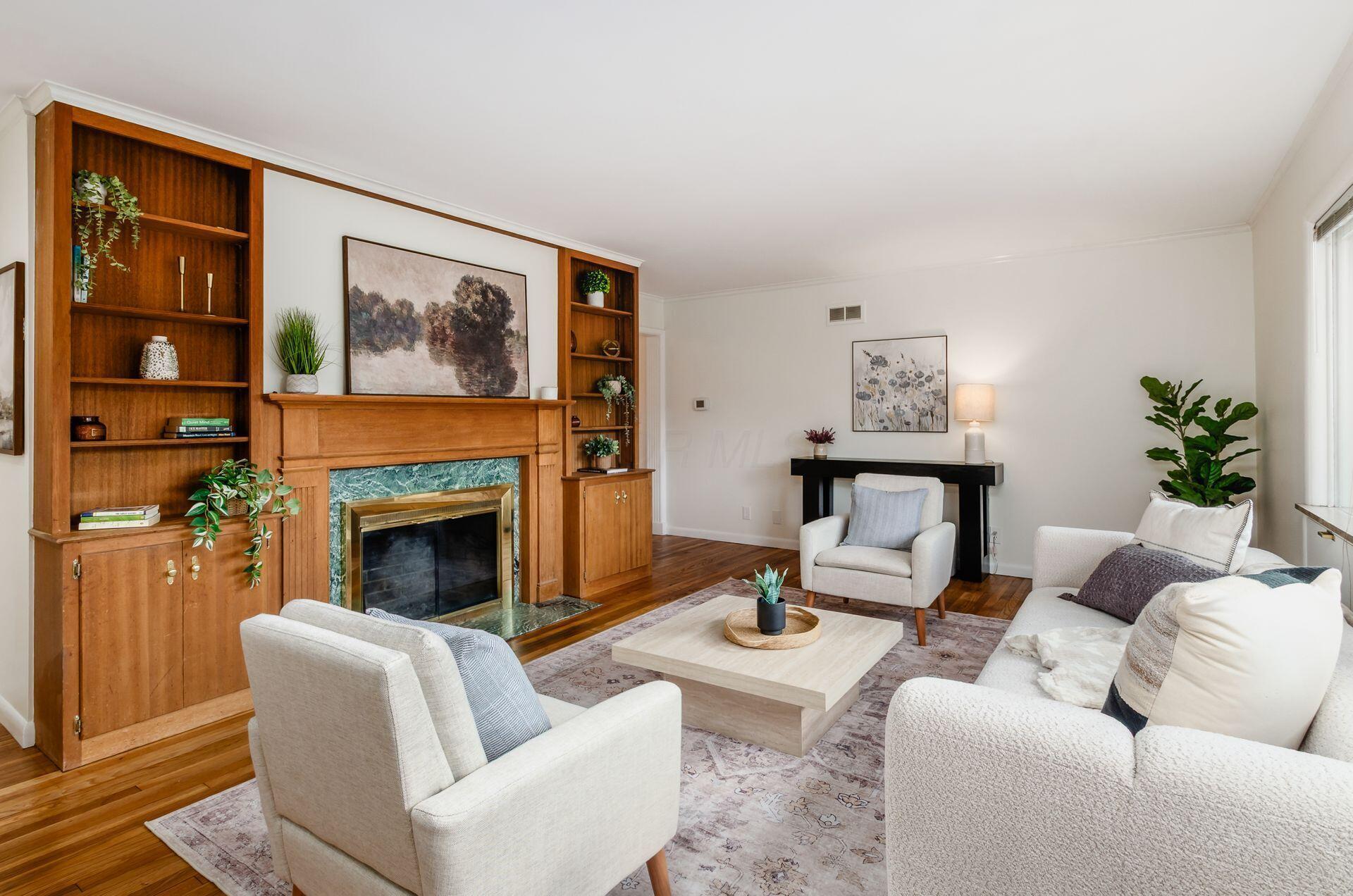 41 South Broadleigh Road Columbus, OH 43209 - Photo 6 of 50 Fireplace Flanked with Built-ins!