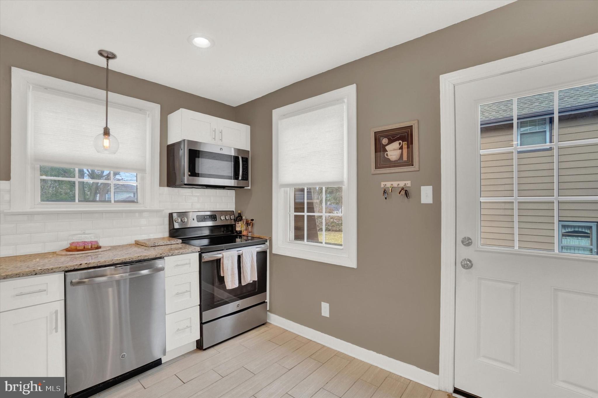 114 Wynwood Road York, PA 17402 - Photo 10 of 28 Gallery Image 10