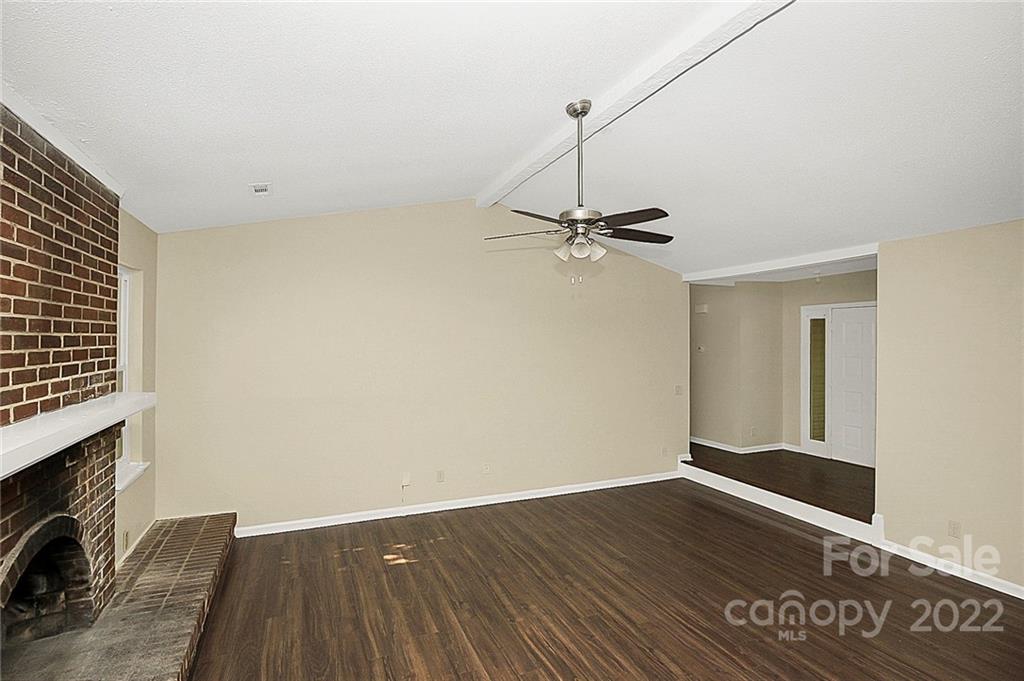 11307 5 Cedars Road Charlotte, NC 28226 - Photo 18 of 25 Gallery Image 18