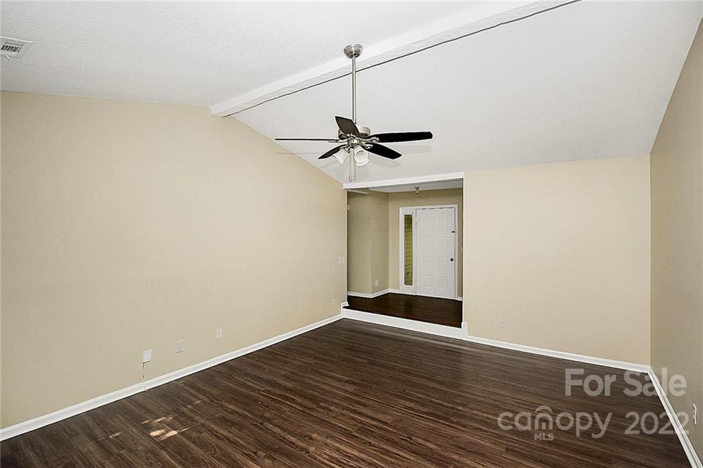 11307 5 Cedars Road Charlotte, NC 28226 - Photo 19 of 25 Gallery Image 19
