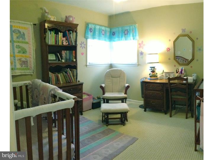 447 Holland Street Reading, PA 19607 - Photo 15 of 17 Gallery Image 15