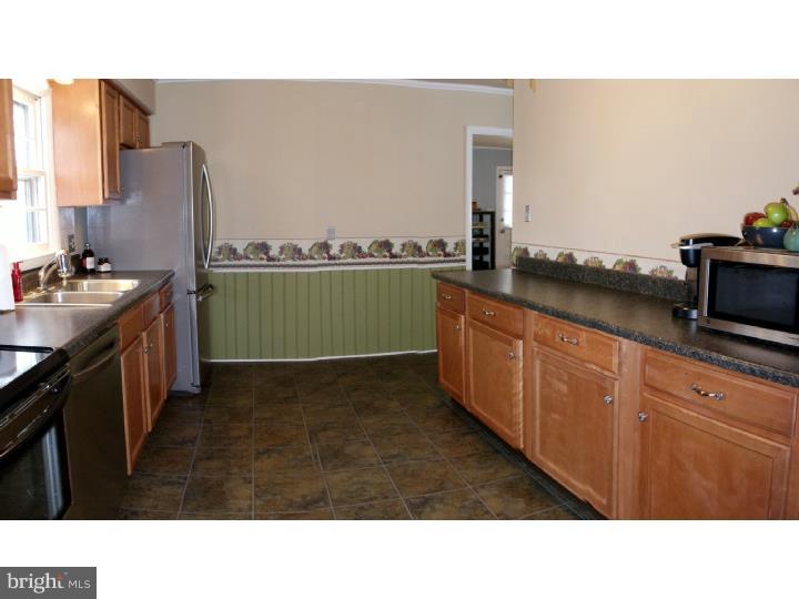 447 Holland Street Reading, PA 19607 - Photo 8 of 17 Gallery Image 8
