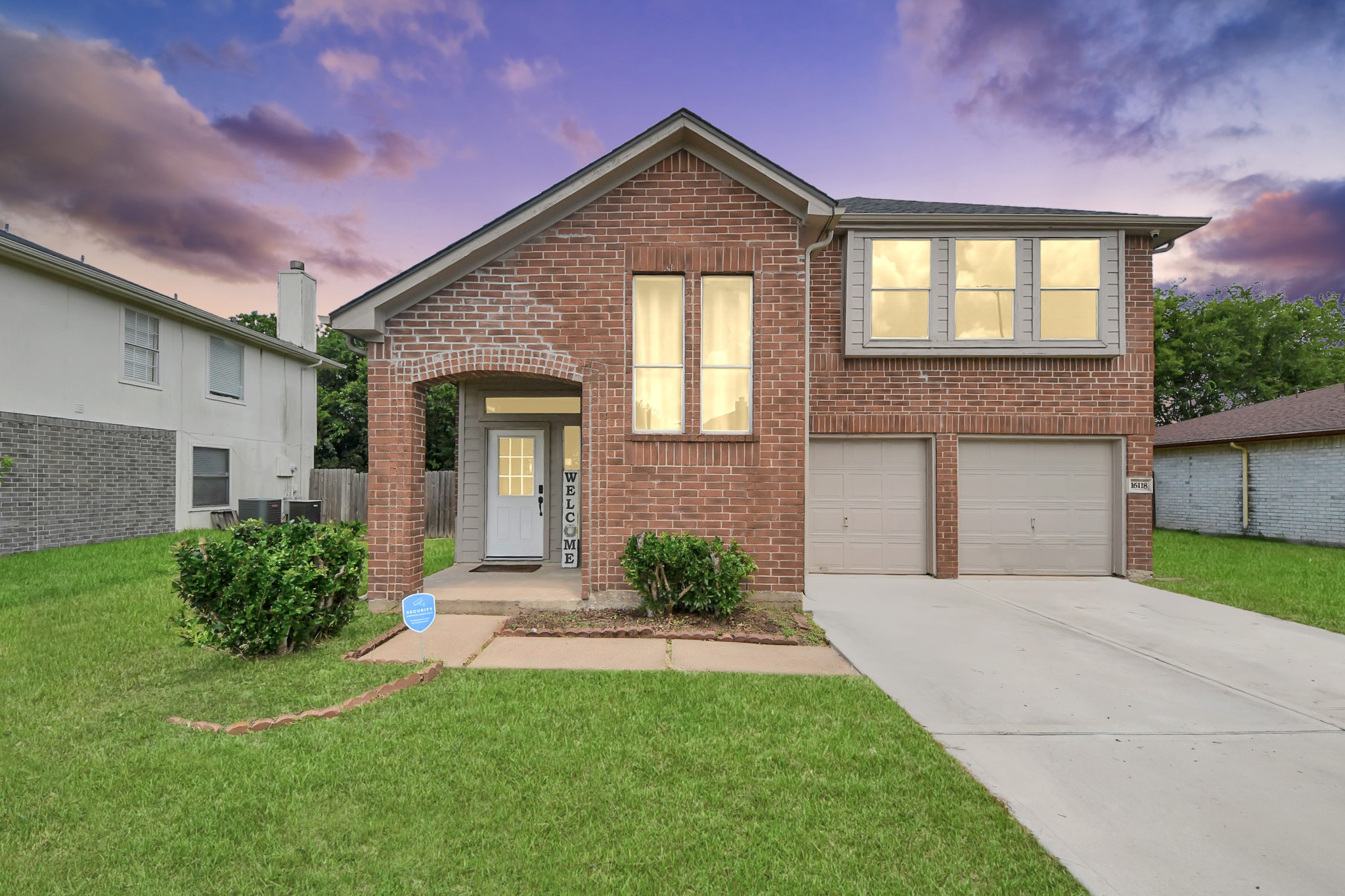 16118 Bunker Ridge Road Houston, TX 77053 - Photo 1 of 41