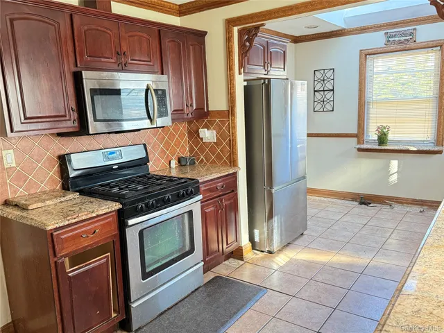 $799,000 | 1752 New Hyde Park Road, New Hyde Park, NY 11040