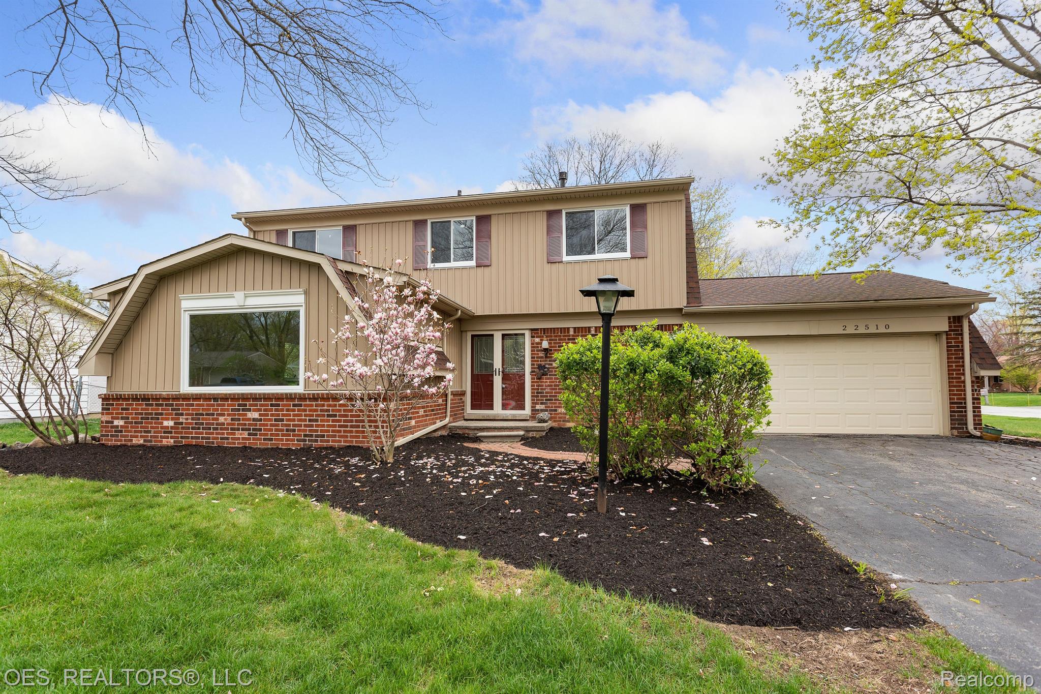 22510 Deerfield Road Novi, MI 48375 - Photo 1 of 42 Gallery Image 1