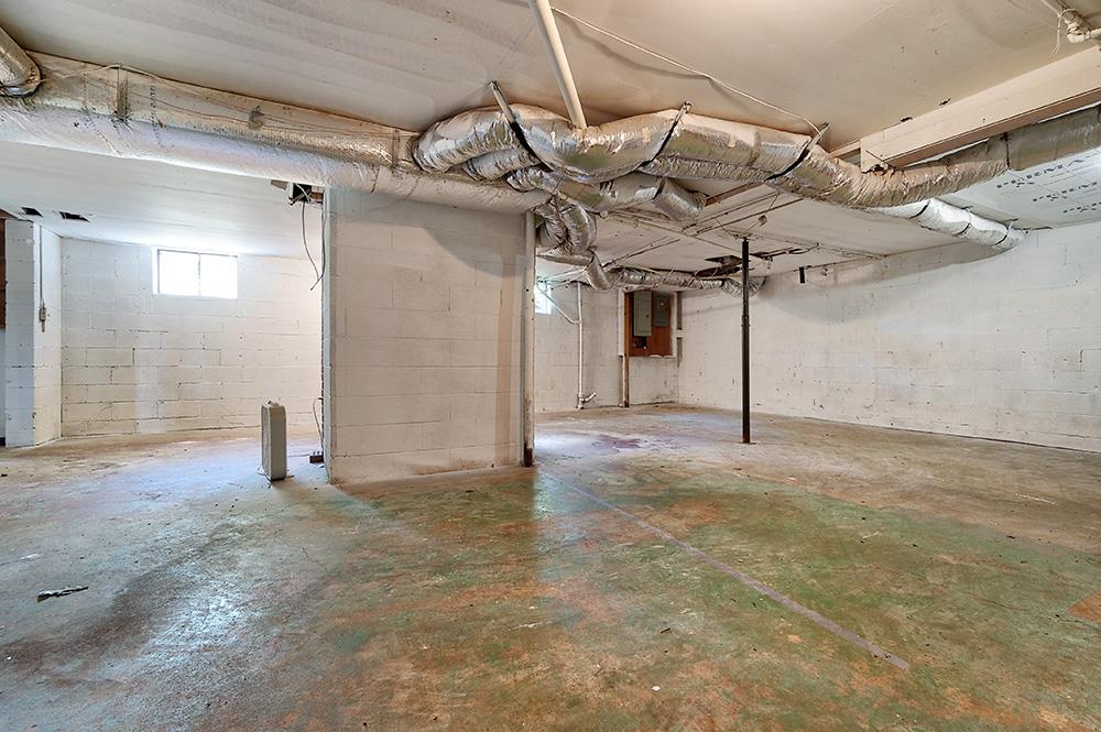 210 Pitt Lane Springfield, TN 37172 - Photo 23 of 27 a view of a room with stairs