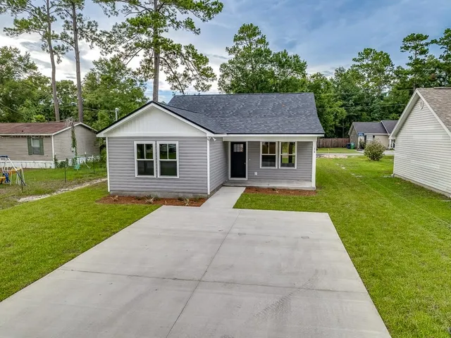 $209,900 | 17 Spokan Trail, Crawfordville, FL 32327
