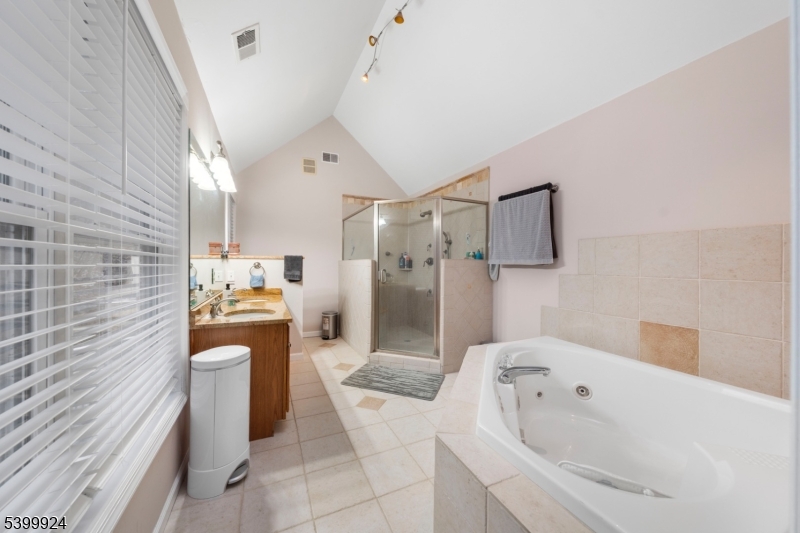 123 Vail Road Columbia, NJ 07832 - Photo 17 of 44 a bathroom with a bathtub sink and toilet