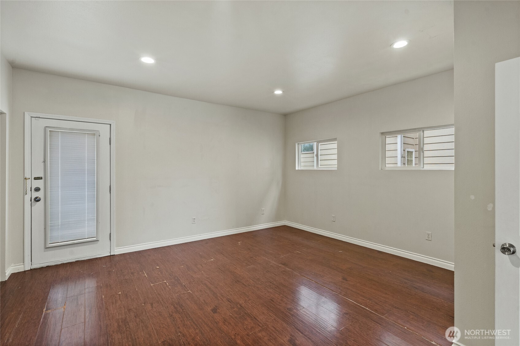 4012 Rucker Avenue Everett, WA 98201 - Photo 8 of 19
