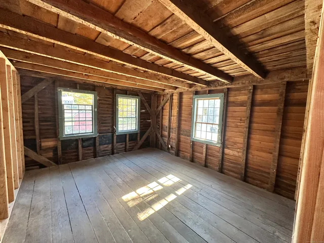 $1,100,000 | 27 Middle Quarter Road, Woodbury, CT 06798