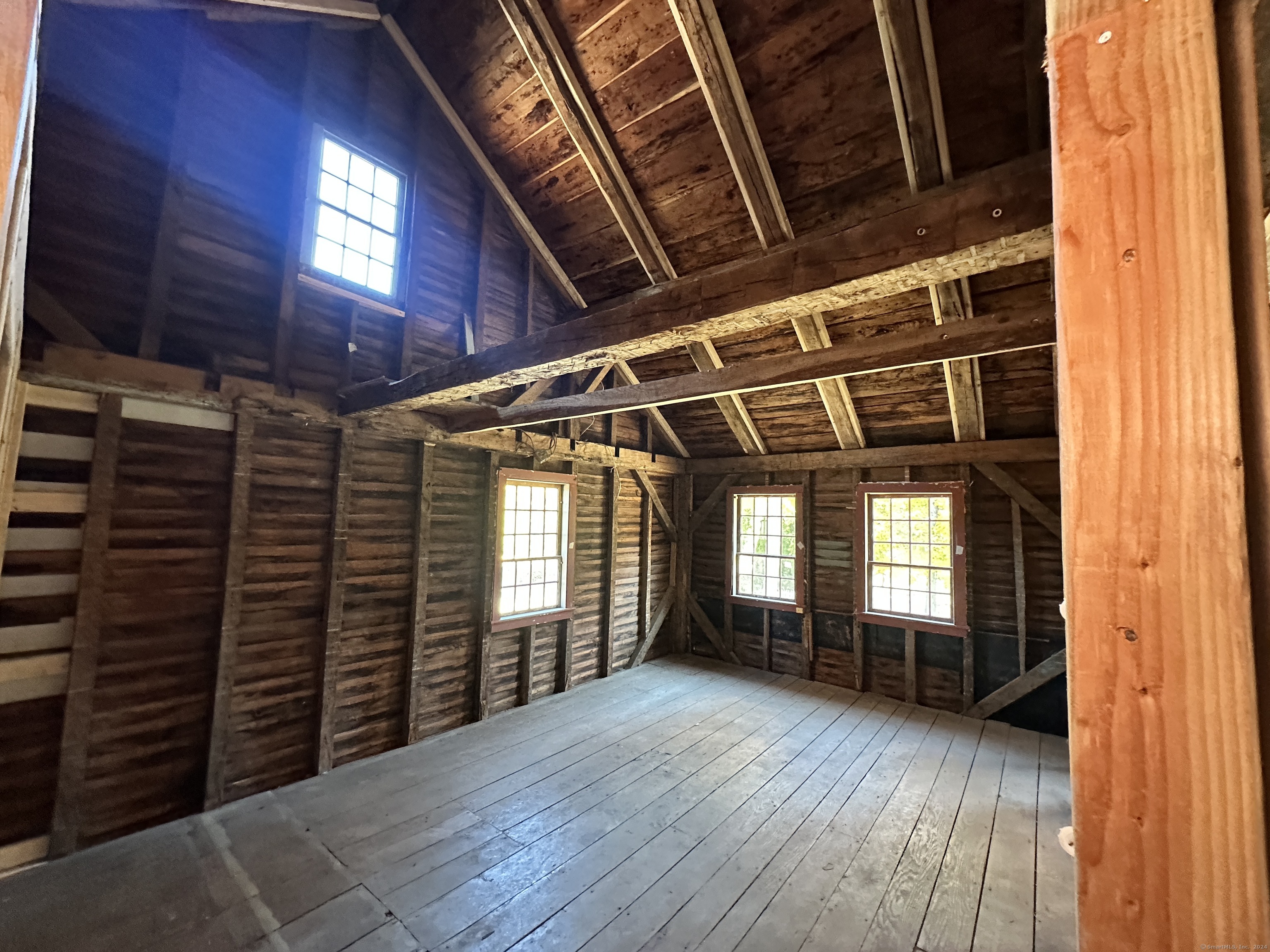 27 Middle Quarter Road Woodbury, CT 06798 - Photo 15 of 26