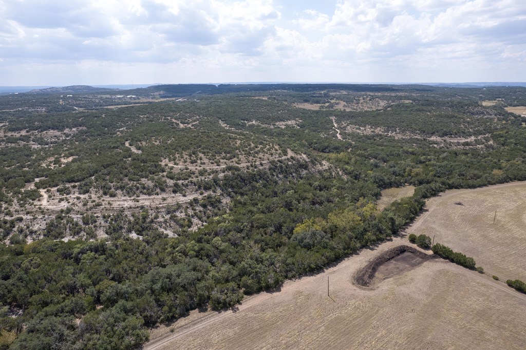 4547 Ranch Road Dripping Springs, TX 78620 - Photo 37 of 42 Gallery Image 37
