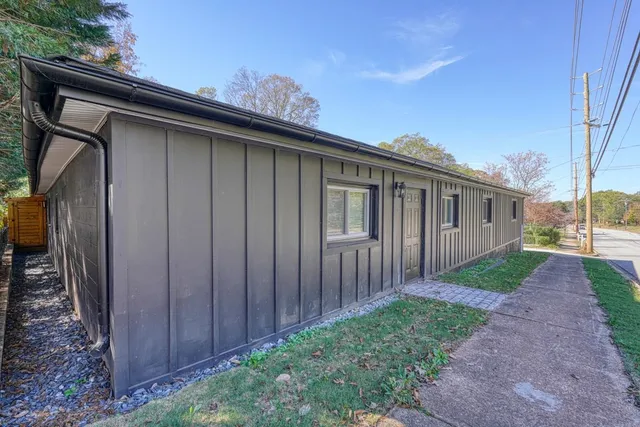 $1,200,000 | 825 North Franklin Road, Greenville, SC 29617