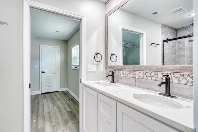 $1,200,000 | 825 North Franklin Road, Greenville, SC 29617