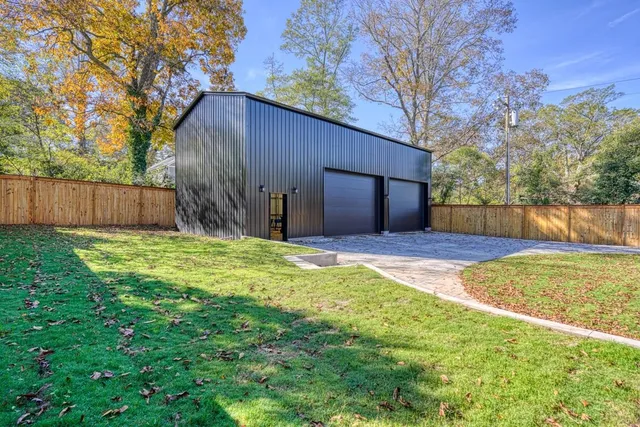 $1,200,000 | 825 North Franklin Road, Greenville, SC 29617