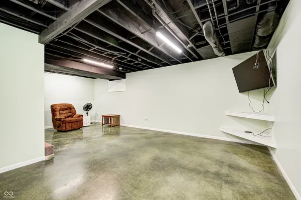 $1,248,000 | 690 North 600 West, Lebanon, IN 46052