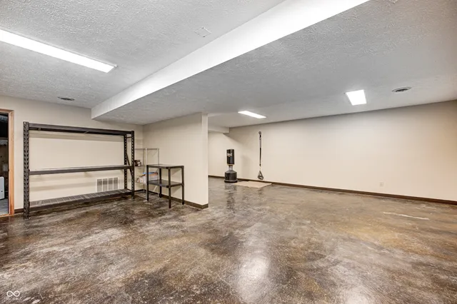 $1,248,000 | 690 North 600 West, Lebanon, IN 46052