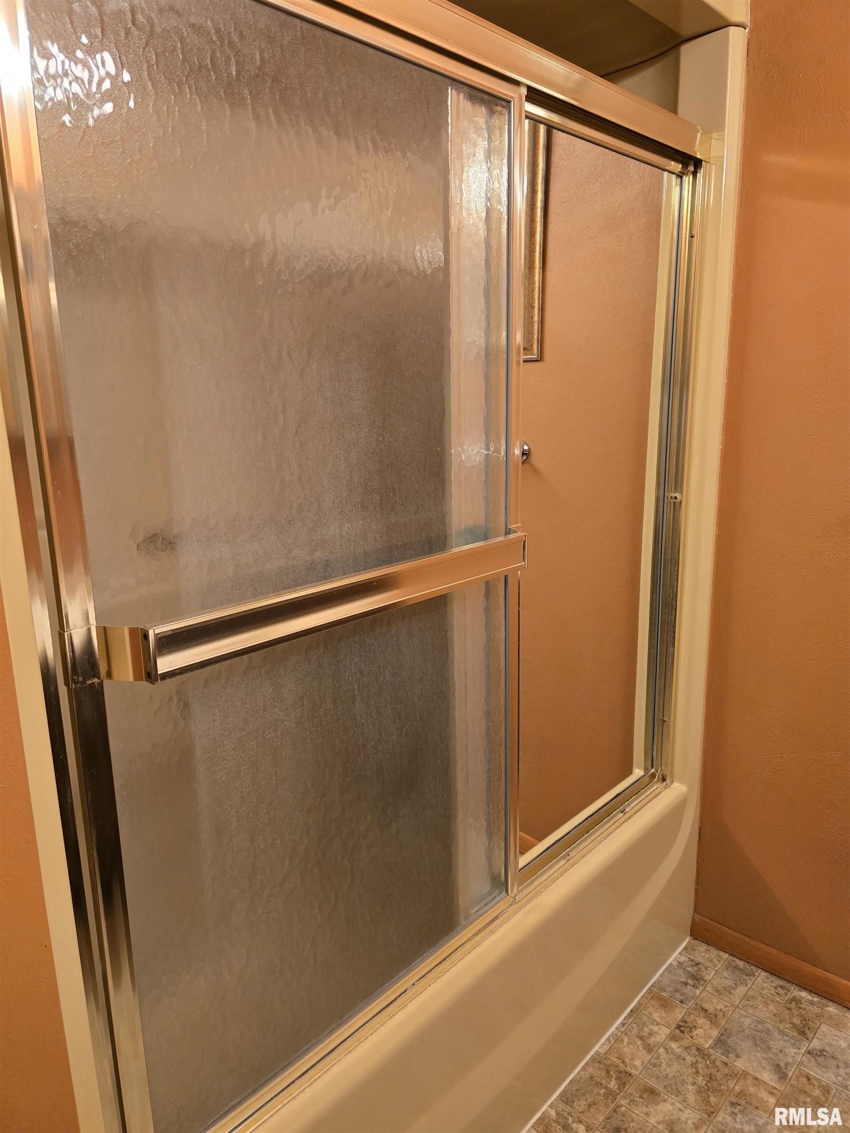 337 Harvester Road Canton, IL 61520 - Photo 37 of 66 Gallery Image 37