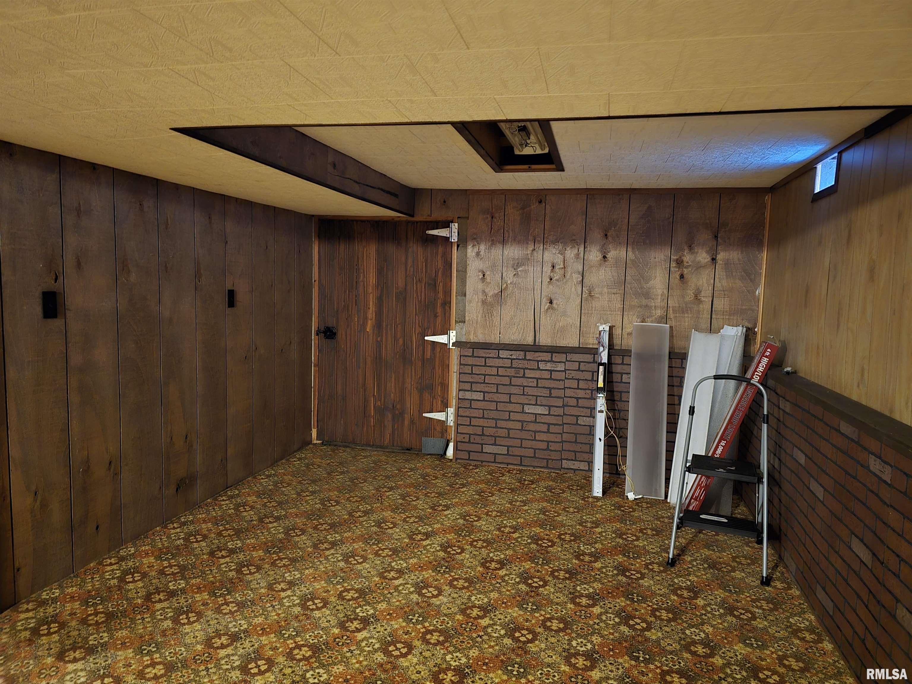 337 Harvester Road Canton, IL 61520 - Photo 47 of 66 Gallery Image 47