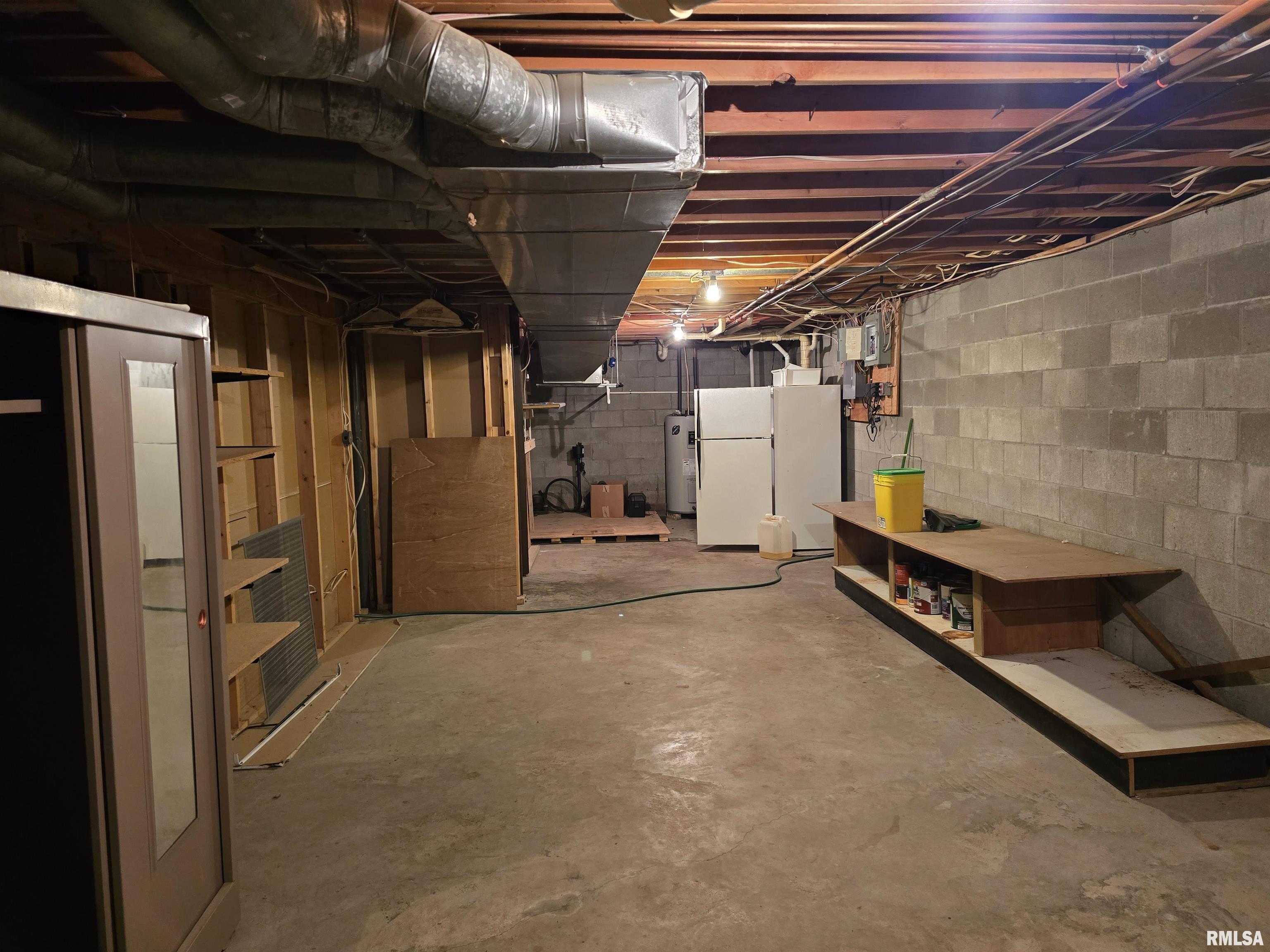 337 Harvester Road Canton, IL 61520 - Photo 49 of 66 Gallery Image 49