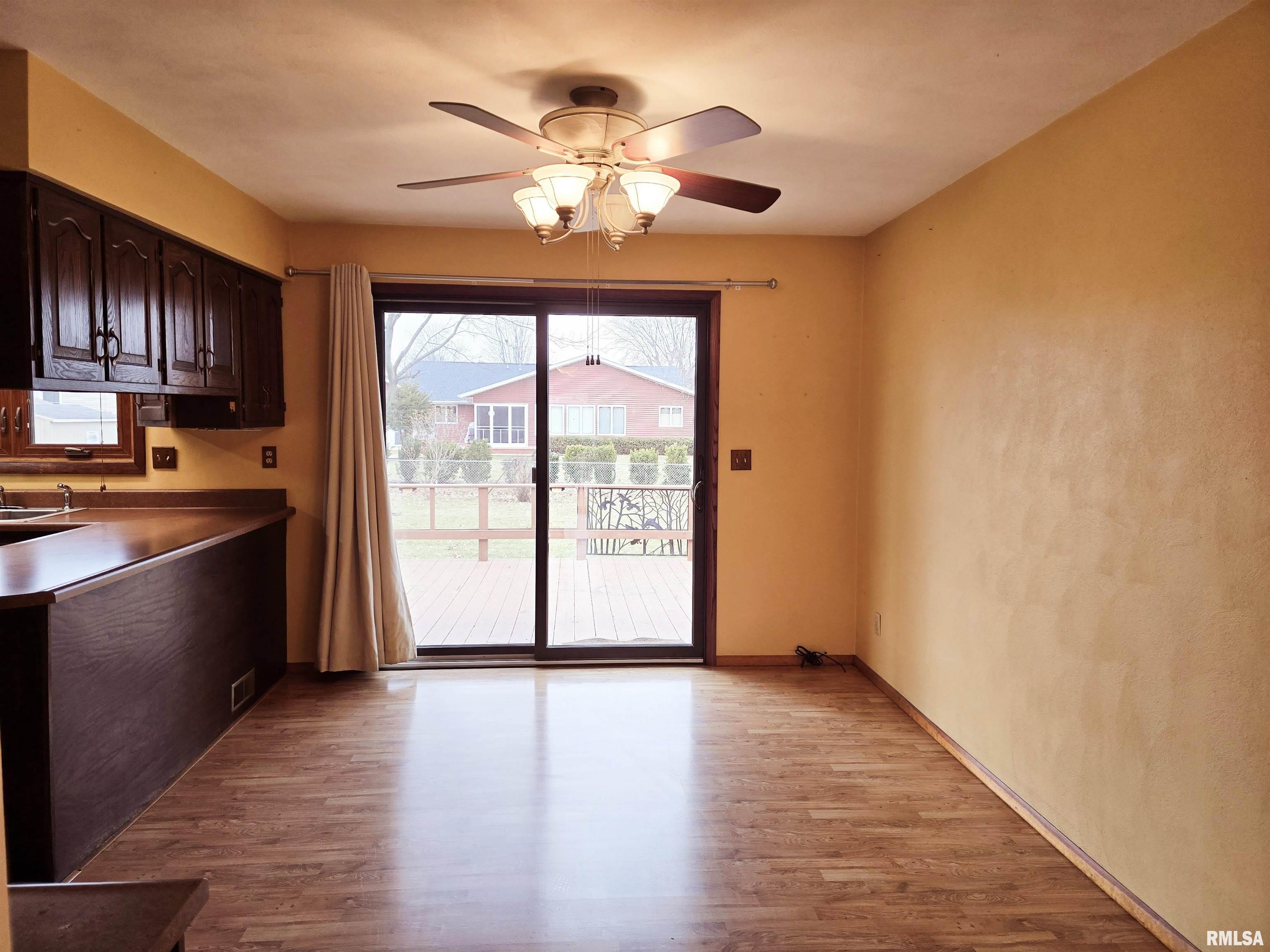 337 Harvester Road Canton, IL 61520 - Photo 9 of 66 Gallery Image 9