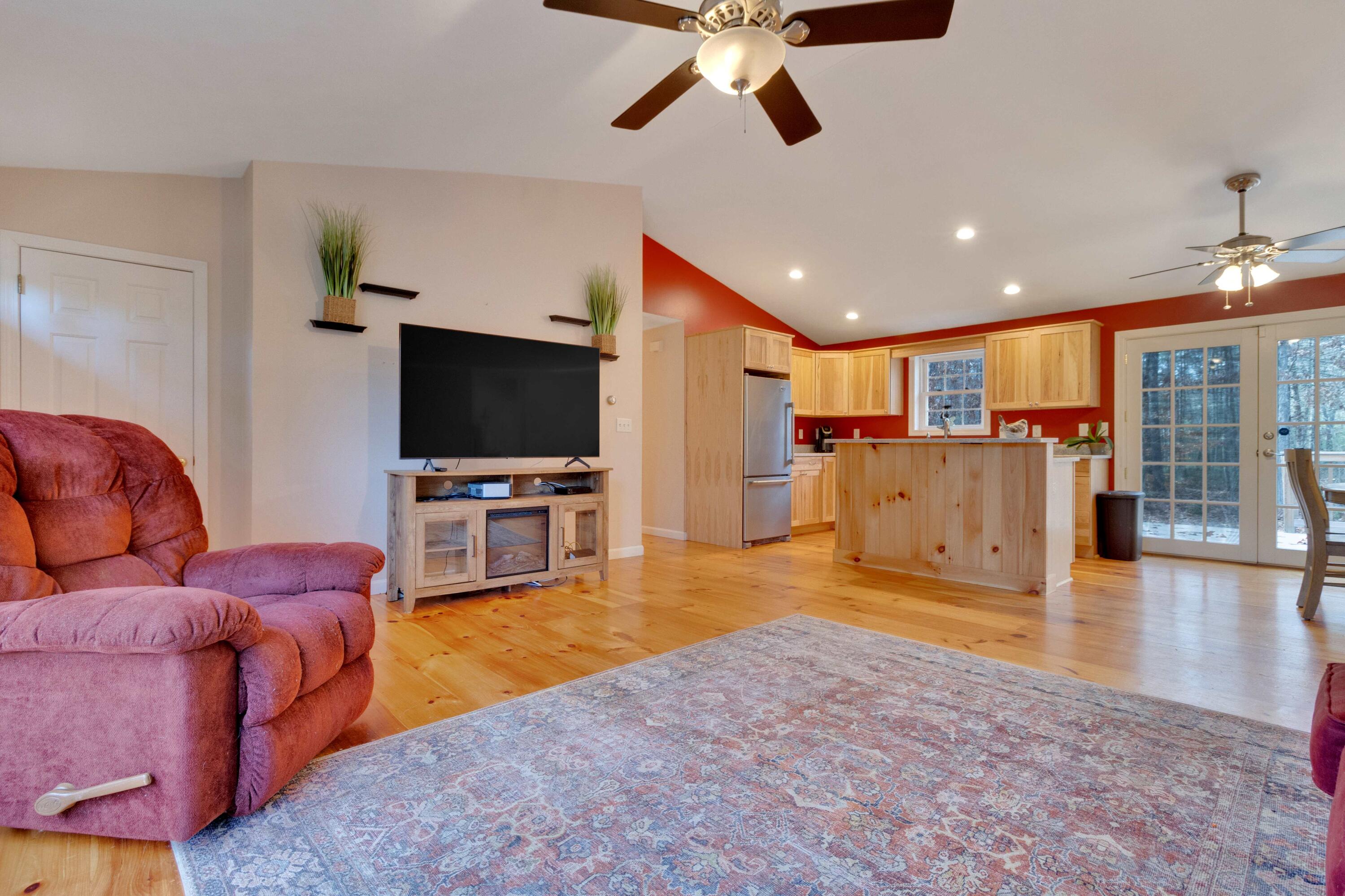 478 Townhouse Road East Waterboro, ME 04030 - Photo 10 of 61 1B6A0925