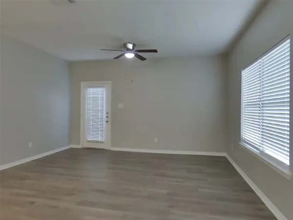 $2,099 | 21214 Peachvine Lane, Tomball, TX 77375