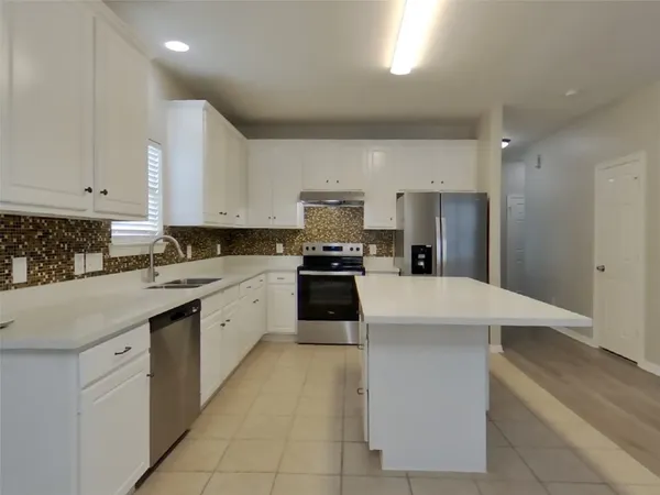 $2,099 | 21214 Peachvine Lane, Tomball, TX 77375