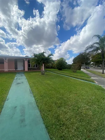 $650,000 | 5600 Southwest 112th Court, Miami, FL 33165