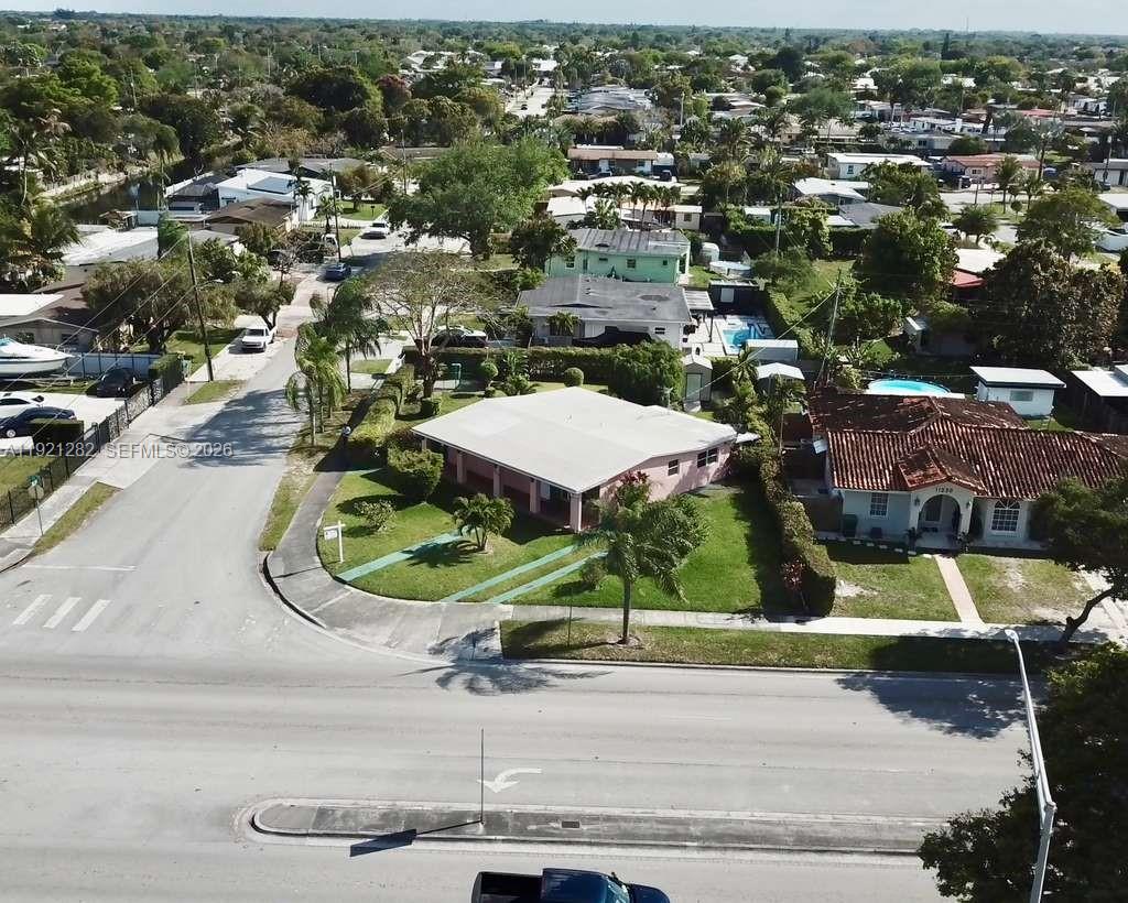 5600 Southwest 112th Court Miami, FL 33165 - Photo 3 of 24