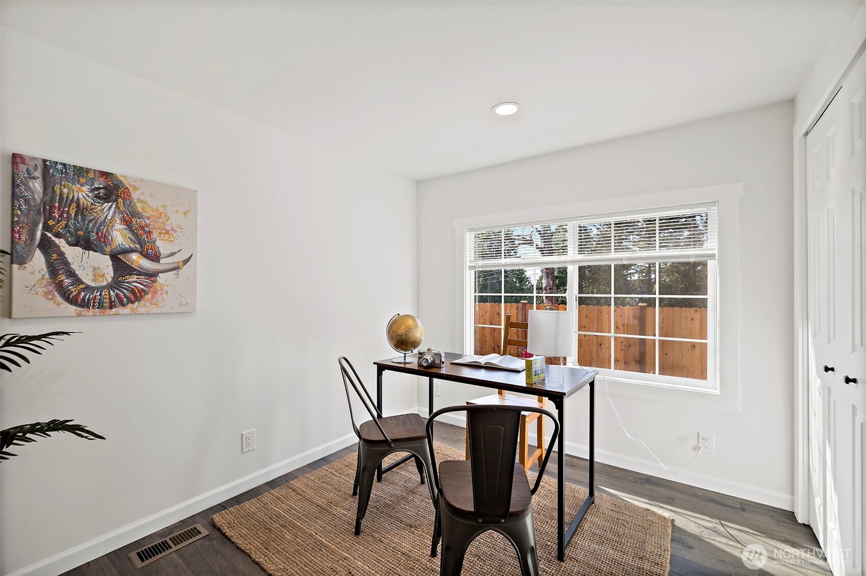 19309 127th Avenue Northeast Bothell, WA 98011 - Photo 9 of 35