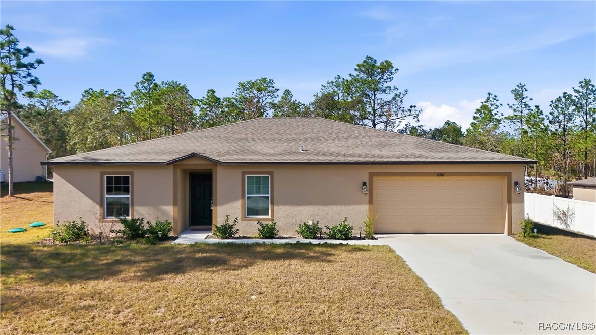 16287 Little Auk Road Weeki Wachee, FL 34614 - Photo 1 of 52 2024 Beauty