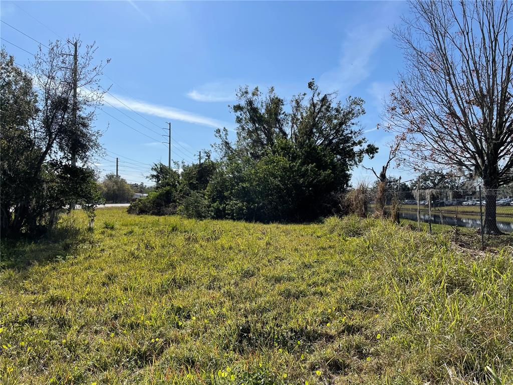 728 Monroe Road Sanford, FL 32771 - Photo 13 of 16 Gallery Image 13
