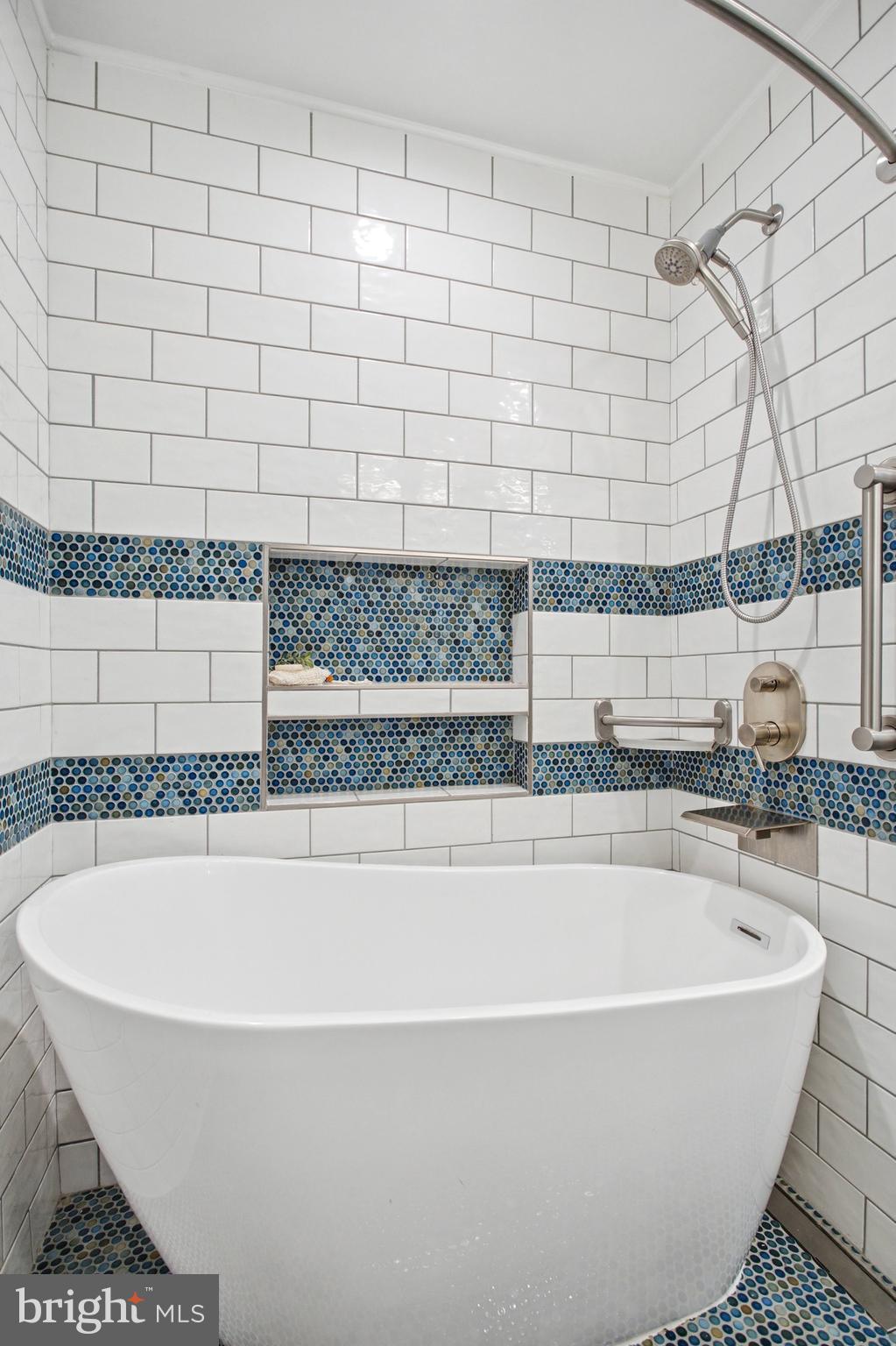 4618 Guinea Road Fairfax, VA 22032 - Photo 32 of 59
