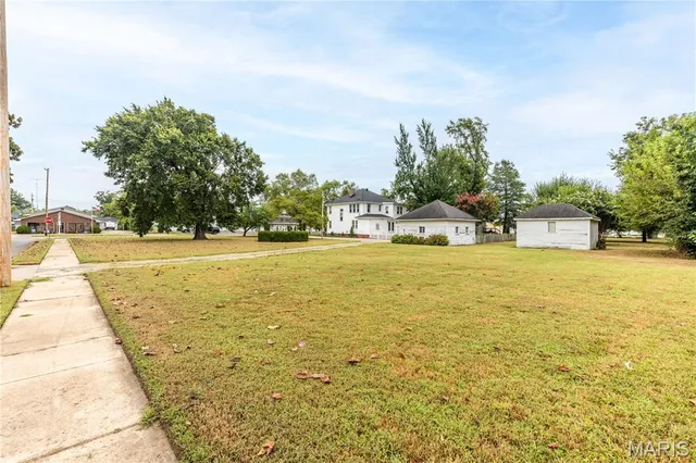 $275,000 | 511 South Kingshighway, Sikeston, MO 63801