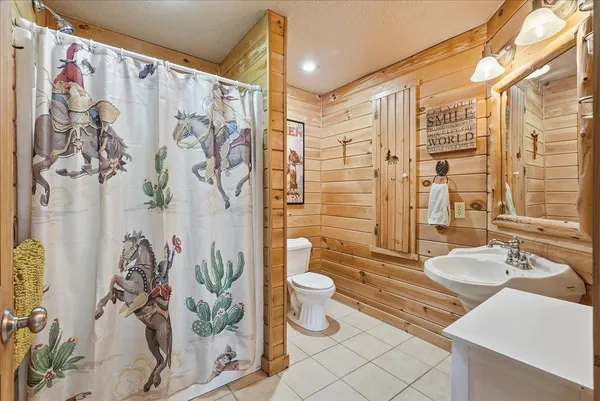 $949,000 | N2508 730th Street, Menomonie, WI 54751