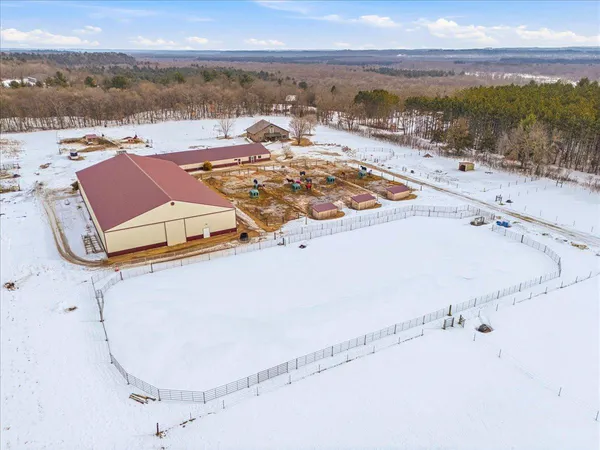 $949,000 | N2508 730th Street, Menomonie, WI 54751