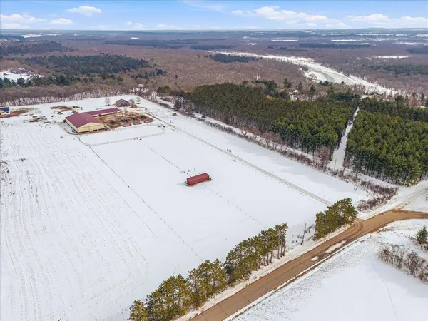 $949,000 | N2508 730th Street, Menomonie, WI 54751