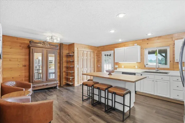 $949,000 | N2508 730th Street, Menomonie, WI 54751