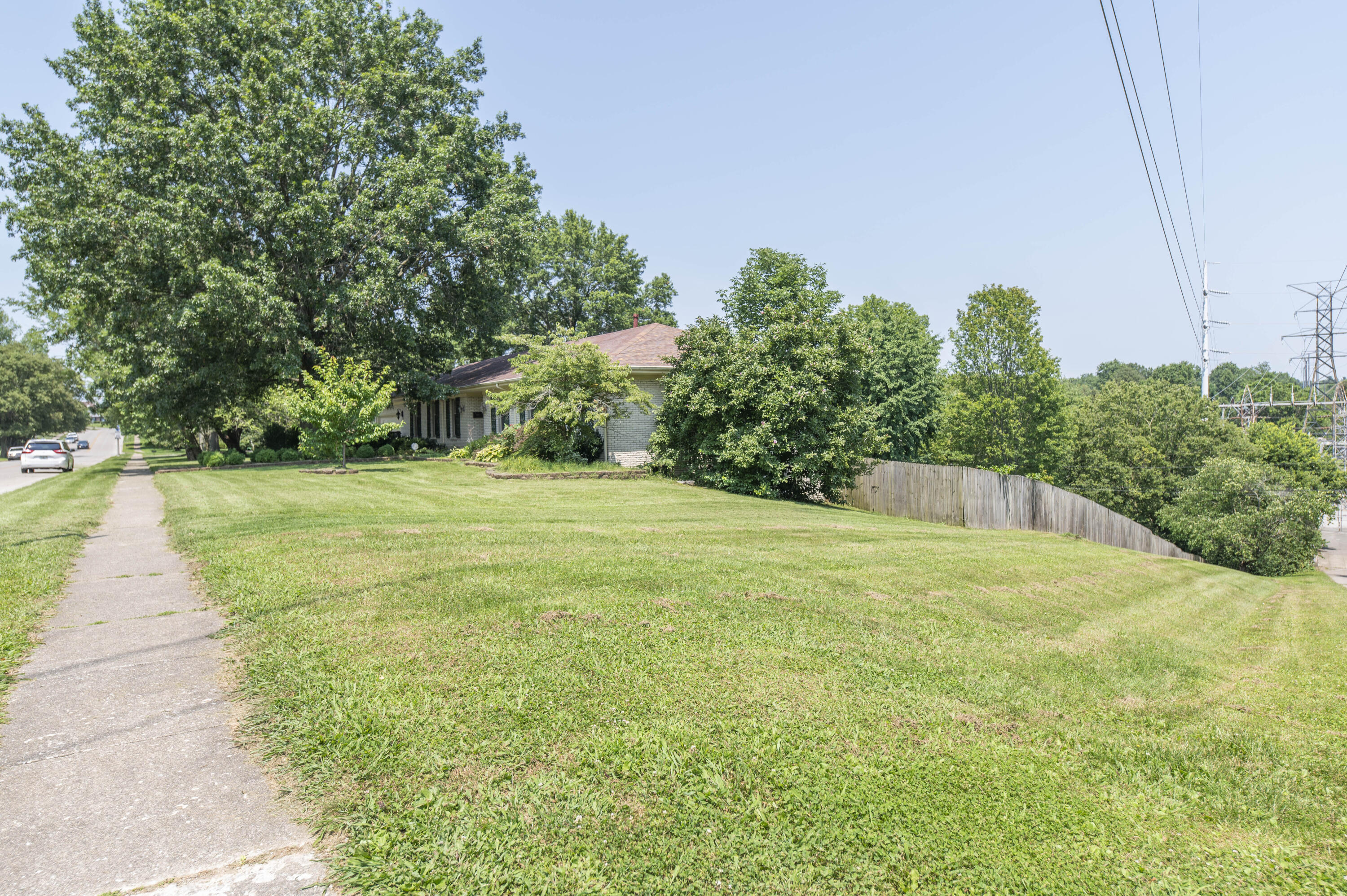 3142 Montavesta Road Lexington, KY 40502 - Photo 50 of 53 MontavestaExtDSC_3505