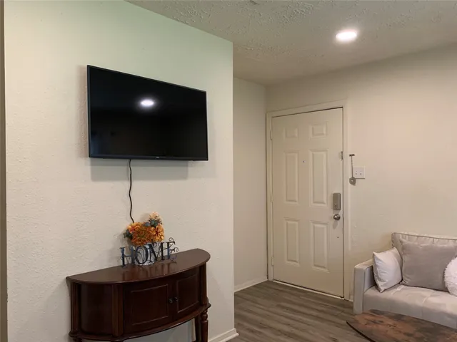 $1,895 | 9607 Eday Drive, Unit A, Spring, TX 77379