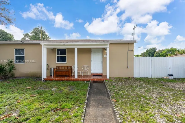 $1,500 | 370 Northwest 188th Street, Miami Gardens, FL 33169
