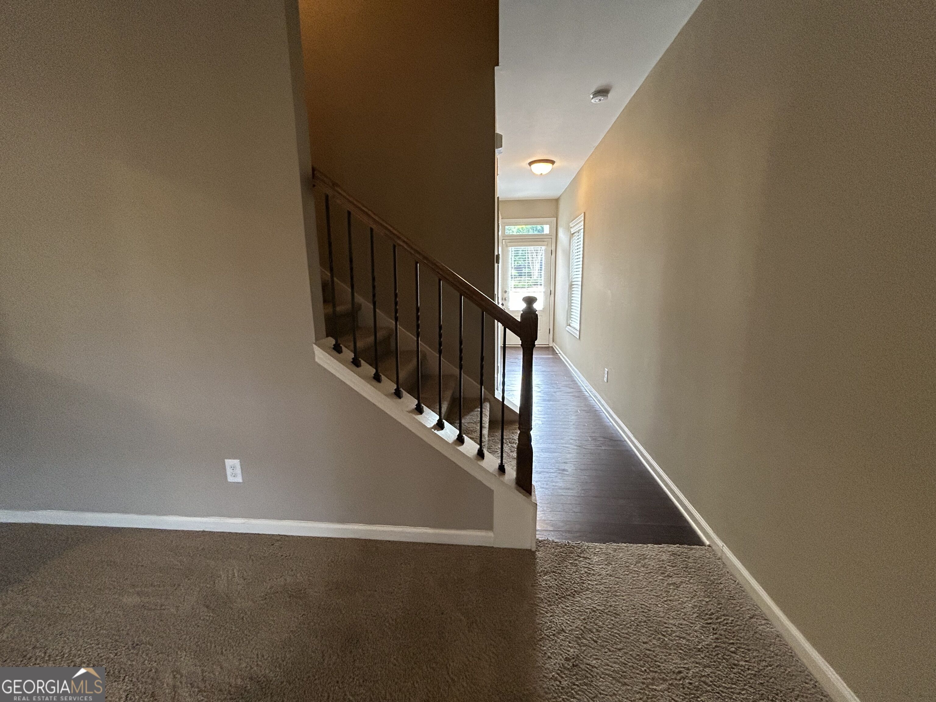 607 Summit Point Canton, GA 30114 - Photo 6 of 17 Gallery Image 6