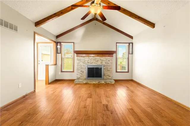 $315,000 | 6813 T Gabbert Drive, Pleasant Valley, MO 64068