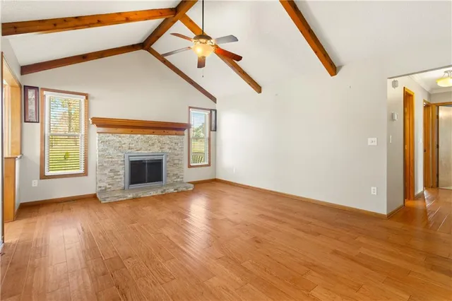 $315,000 | 6813 T Gabbert Drive, Pleasant Valley, MO 64068