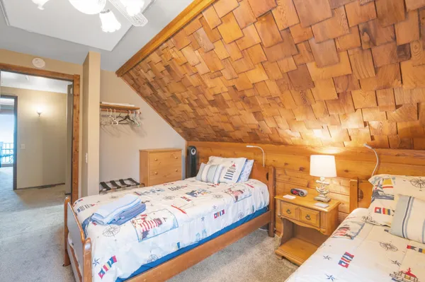 $895,000 | 4126 Sand Bay Point Road, Sturgeon Bay, WI 54235