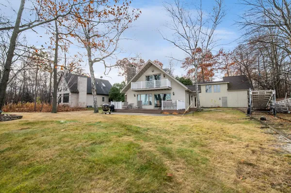 $895,000 | 4126 Sand Bay Point Road, Sturgeon Bay, WI 54235
