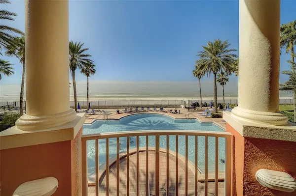 $9,500 | 16700 Gulf Boulevard, Unit 423, North Redington Beach, FL 33708